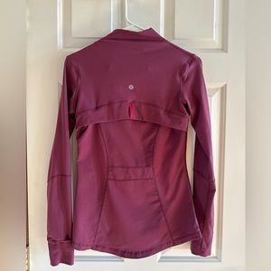 Lululemon Define Jacket, size 6, mauve
